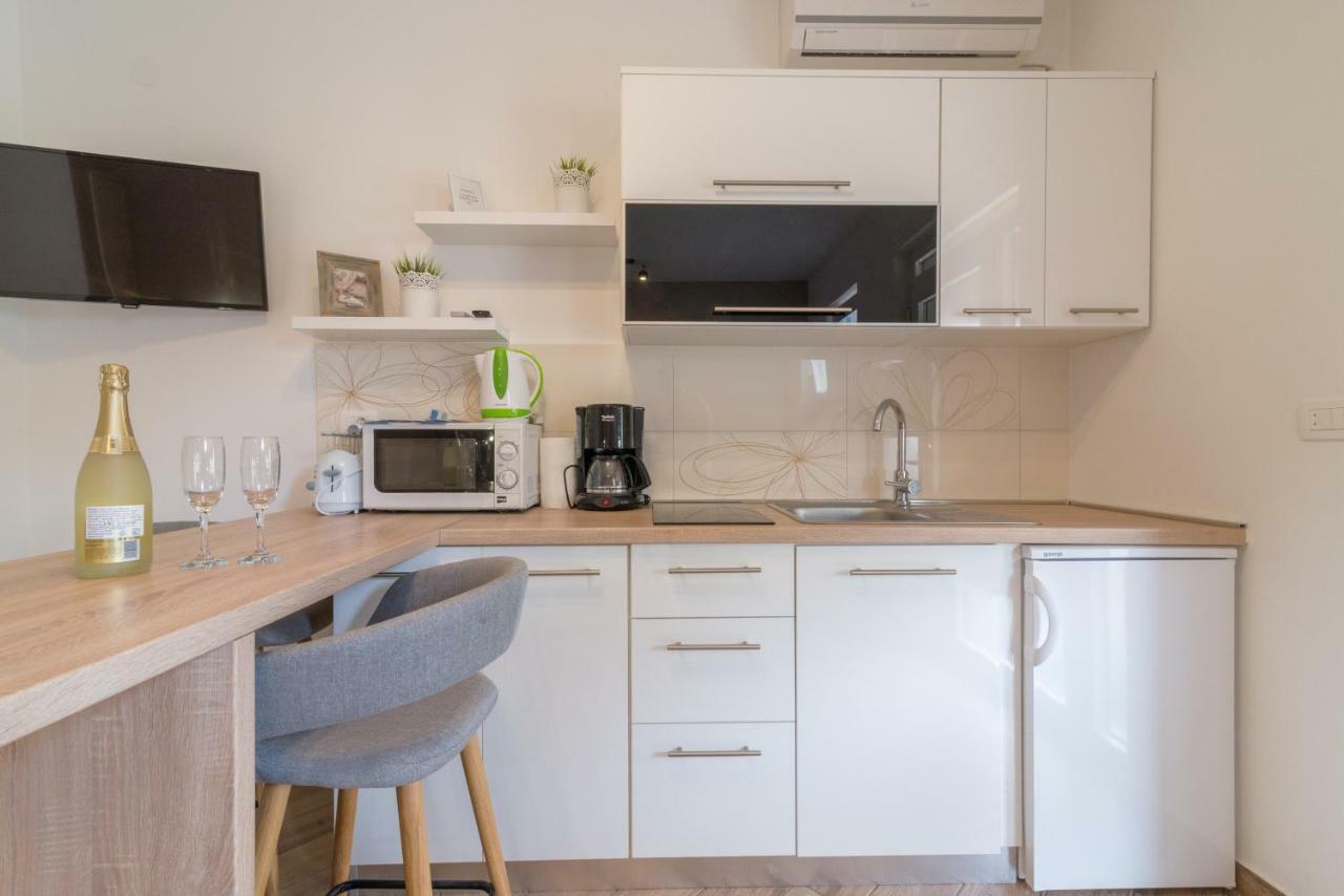Apartmani Drago Biograd Na Moru Extérieur photo